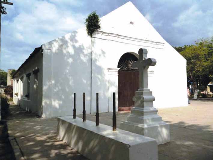 Bonda- Iglesia de Santa Ana