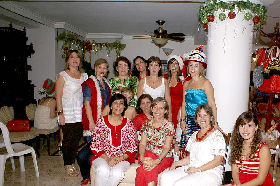 Cumplea os De Mar a Teresa Vives De M ndez cumplea-os-de-mar-a-teresa-vives-de-m-ndez