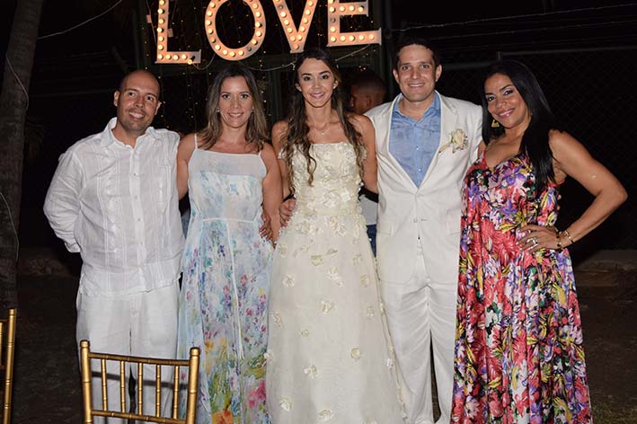Andrés López, Ana María Orozco, Camilo George, Erika Acosta y Yolanda Mendoza. Andrés López, Ana María Orozco, Camilo George, Erika Acosta y Yolanda Mendoza.