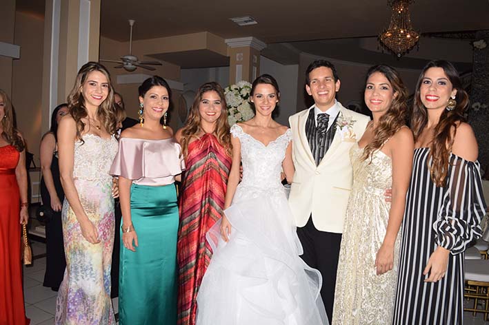 Juliana Diazgranados, Alejandro Quiñones, Isabel Ceballos, Cristina Bolívar,Ana Cecilia Solano, Verónica Socarrás y Adriana Bolívar.