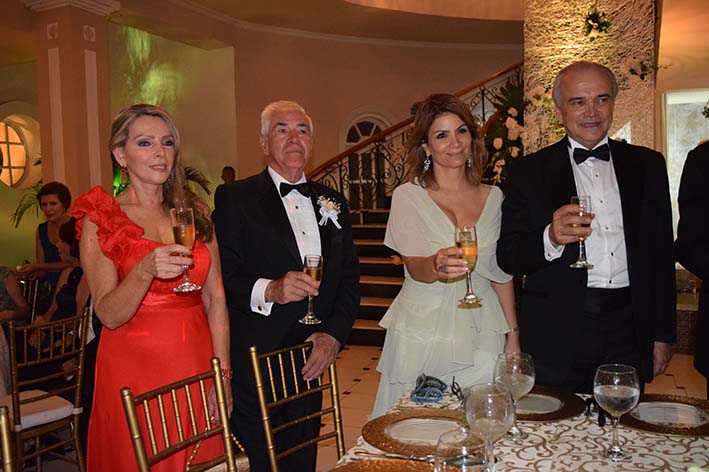 Gloria Castaño, Orlando Rodríguez, Sabina Guerrero y Rodrigo Quiñones.
