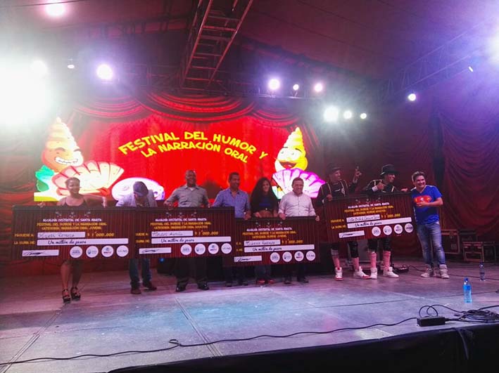 Los ganadores del Festival del humor y la narración oral.