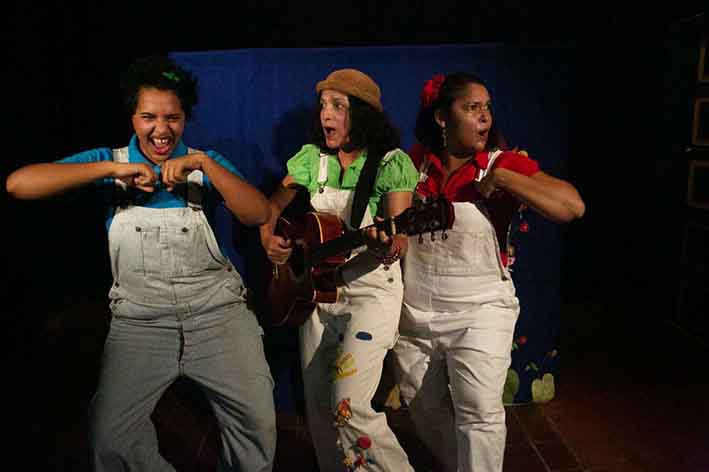 Títeres, cuentos y canciones con Mimodrama de las Flores en el Teatro