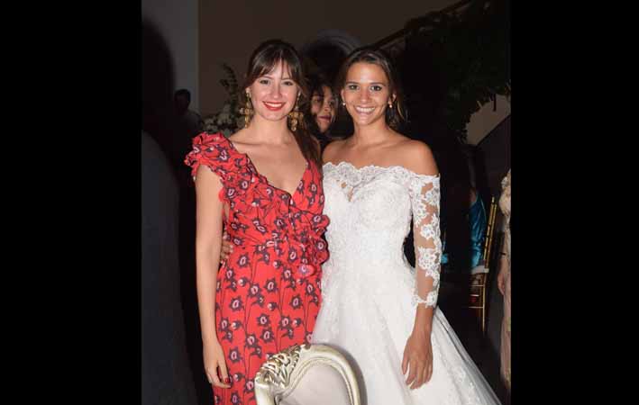 Taliana Vargas y Ángela Daza.