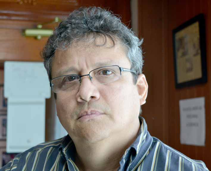Clinton Ramírez.