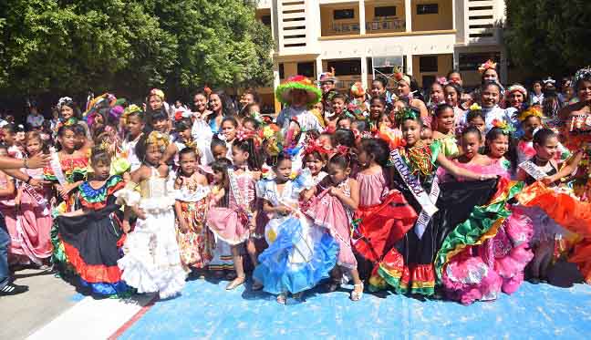 La fiesta del Carnaval se vivió con mucho ánimo en la escuela Normal Superior María Auxiliadora, en la que se invitó a preservar las tradiciones culturales. 
