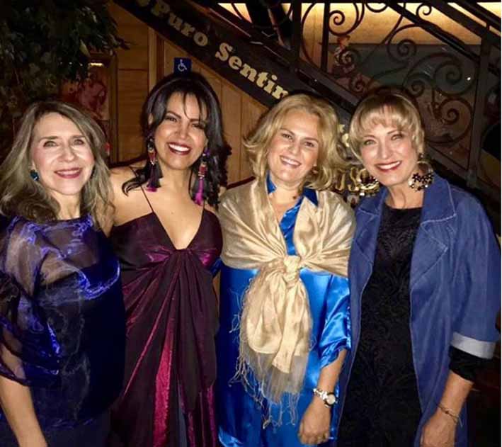 Olga Rosa Serrano de Vives, Luz María Cotes Vives, Orietta Solano Puccini, entre otras.