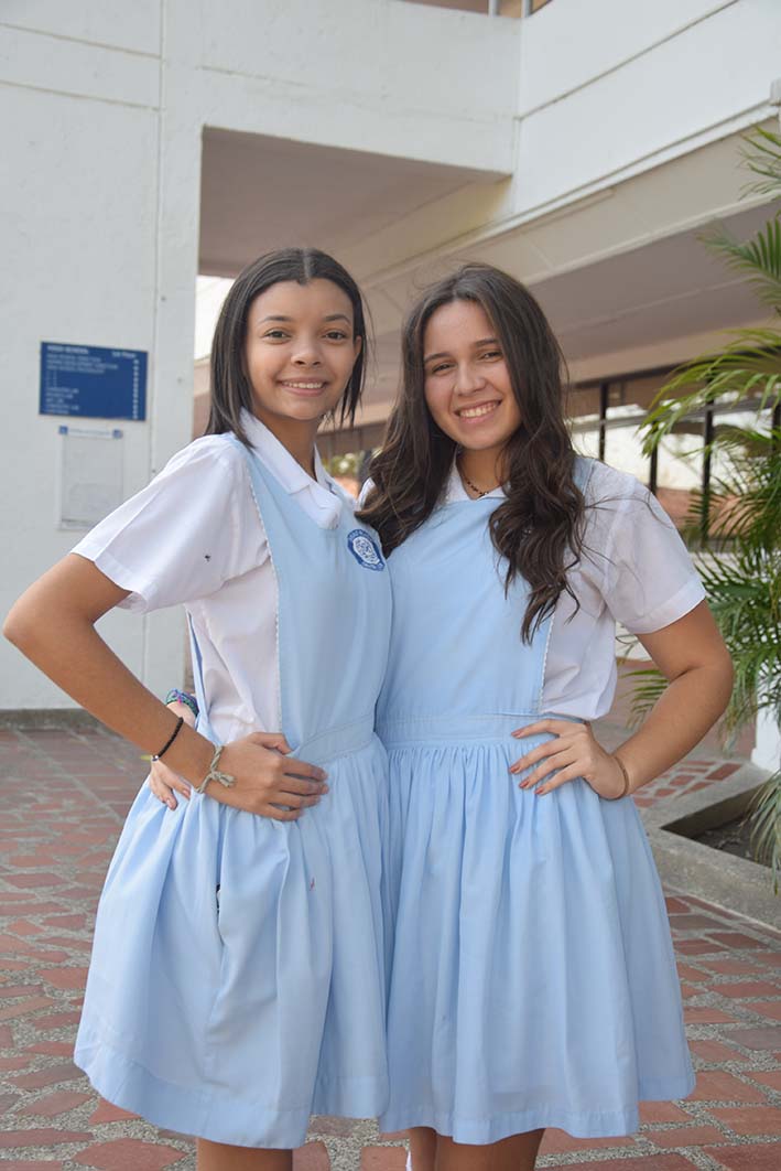 Sara Torres y María Alexandra Travesedo, del comité de crisis 2040.