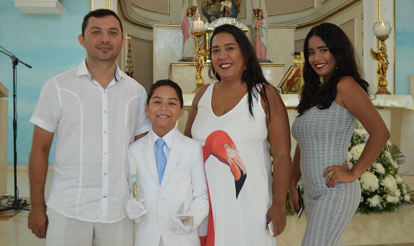 Gabriel Anaya Sala, sus padres Eduardo Anaya y Karina Salas, Natalie Guerrero