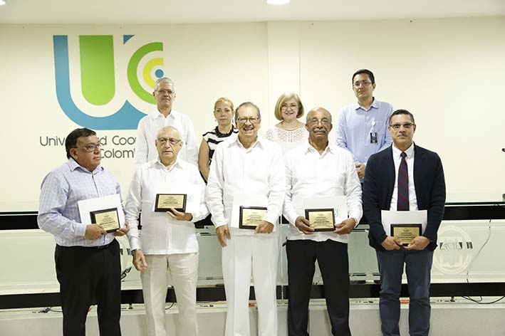 Varios médicos de la ciudad fueron exaltados por la Universidad Cooperativa de Colombia con motivo de la celebración del Día Internacional del Médico. 