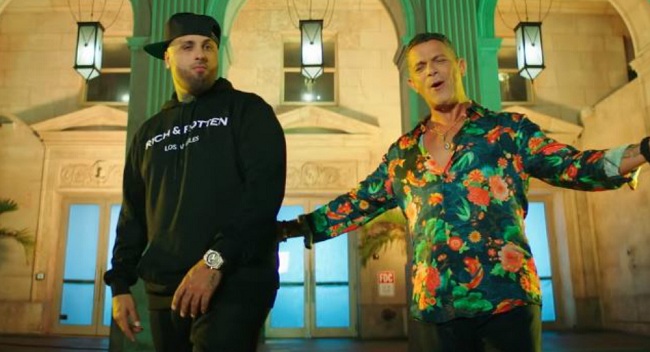La canción cuenta con la colaboración del puertorriqueño, Nicky Jam. 