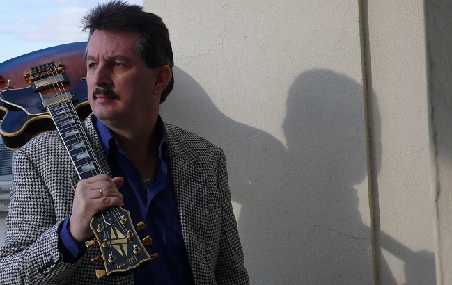 Kent Biswell.