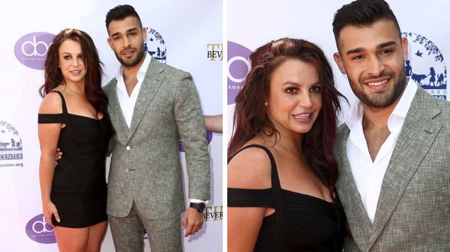 Britney Spears junto al cantante Sam Asghari.