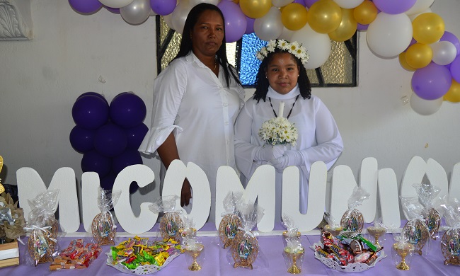 Dayana Padilla Campo junto a su madre Yesenia Campo. Fotos: Edgar Fuentes