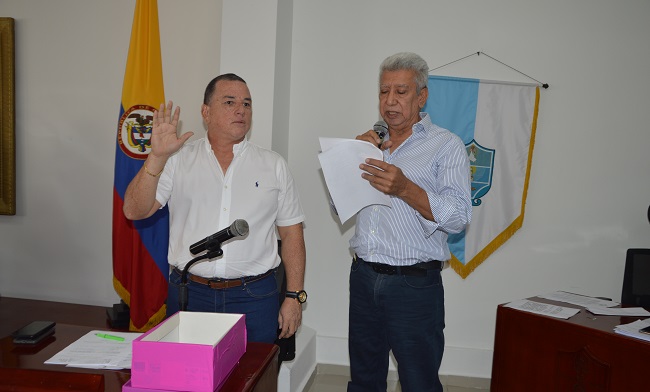 En la Presidencia y Vicepresidencia de esta comisión quedaron elegidos y posesionados los concejales Julio Carbonó y Jaime Linero.