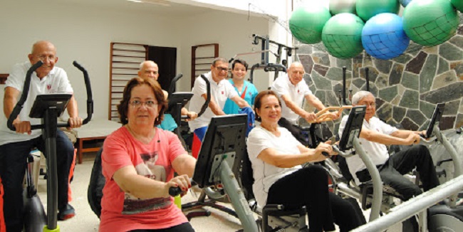 Según Asociación Colombiana de Neurología, 4 de cada 100.000 habitantes padecen de Parkinson.