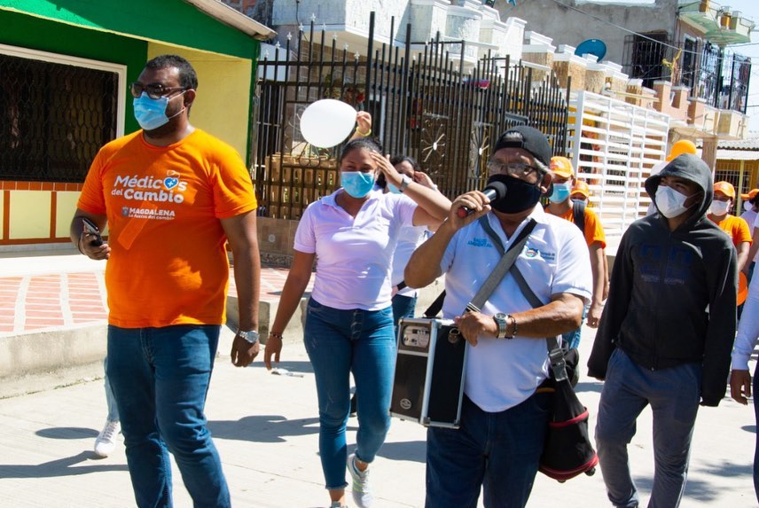 La campaña ‘Todos contra el Dengue’ está siendo liderada por el equipo de saneamiento ambiental del Hospital San Cristóbal.
