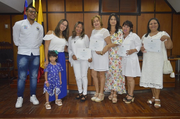 Camilo Araujo Del Toro, Caroline Bernier, Angel Wilches, Ruth López, Teresa Pérez, Marta Pava, Noemí Atuesta y Margarita Salas.