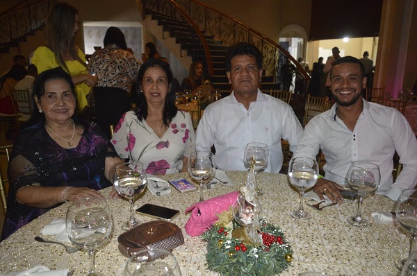 Elsa Ceballos, Augusto Aguirre, Margarita Juvinao y Mauricio Núñez.