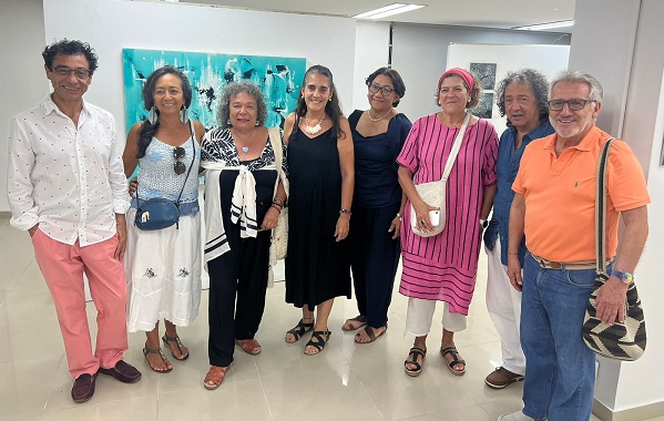 La exposición es una oportunidad única para apreciar la obra de una artista comprometida con su arte y su esencia.