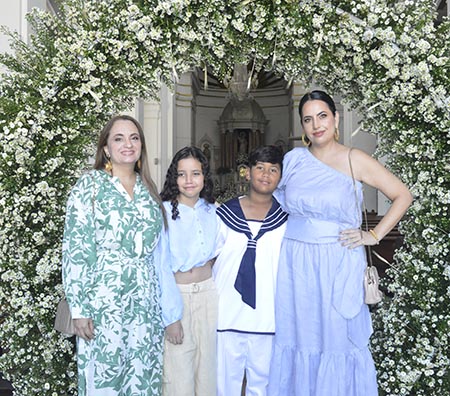 Jorge Miguel Cantillo Dau, Juliana Cantillo Dau, Carol Dau y Mariana Dau.