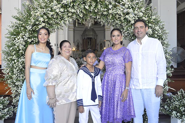Nicolas Noguera, Jaime Noguera, Marcela Torres, Ana María Noguera y Nancy Zorro.