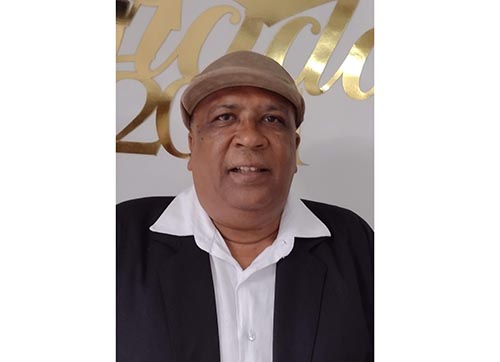 Oscar Bravo Rojas, docente y columnista de EL INFORMADOR, que será condecorado con la Cruz de Bastidas.