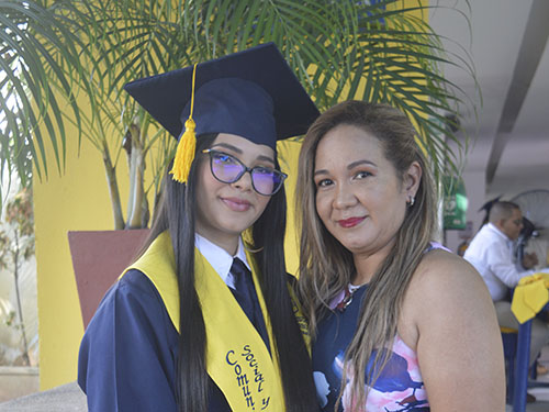 Natalia Crespo y Diana Cantillo.