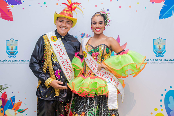 El Rey Momo y la Reina Central representarán a la fundación 'Funcarsan' en el Carnaval Samario Unificado 2024.