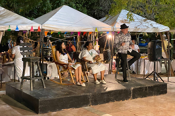 En el evento se llevó a cabo  el festival de “Re-Encuentros” con la Apertura de la exposición Fotográfica: “Taganga, Resistencias culturales” y en la noche la Velada de poesía étnica tuvo a Ricardo Román como invitado musical.