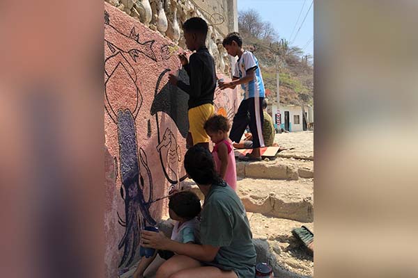 Proyectos de sostenibilidad que desarrolla la comunidad para promover el cuidado al medio ambiente y a la seguridad del barrio. Proyectos de sostenibilidad que desarrolla la comunidad para promover el cuidado al medio ambiente y a la seguridad del barrio.