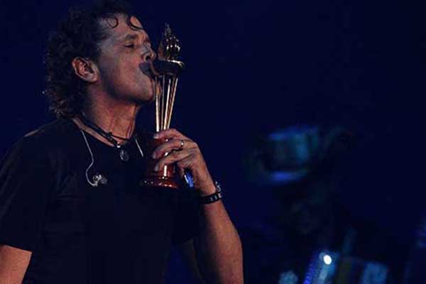 El cantautor samario Carlos Vives, vive uno de sus mejores momentos en el mundo musical. Foto archivo.