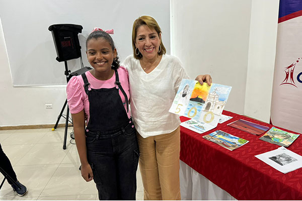 Durante la ceremonia de premiación, la directora administrativa de Cajamag, Martha García Valencia, se hizo presente y elogió a todos los concursantes, destacando la calidad y creatividad de los dibujos presentados. Durante la ceremonia de premiación, la directora administrativa de Cajamag, Martha García Valencia, se hizo presente y elogió a todos los concursantes, destacando la calidad y creatividad de los dibujos presentados.