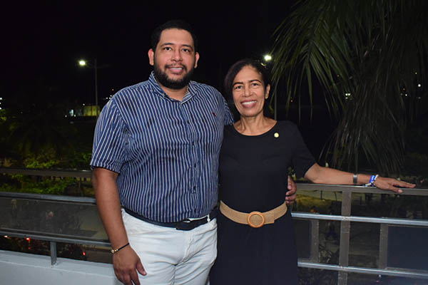 David Crespo Tovar junto a María Tovar.