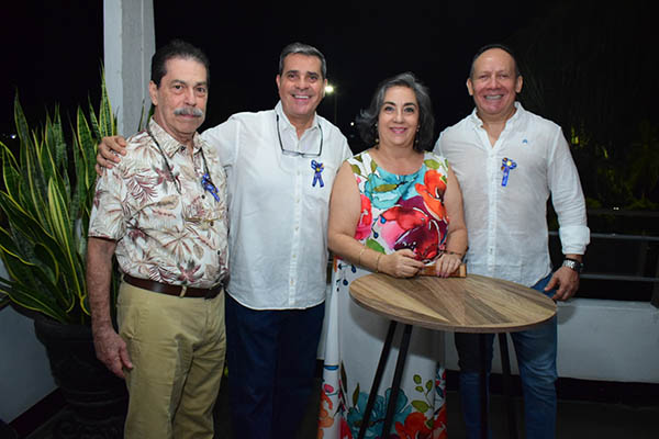 Luis Eduardo Abello; Néstor Flórez; Patricia Yepes y Nelson Rey.
