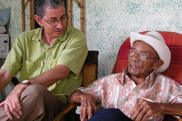 Lorenzo Miguel Morales, nunca dejó de narrar sus historias de vida y amor al folclor vallenato.