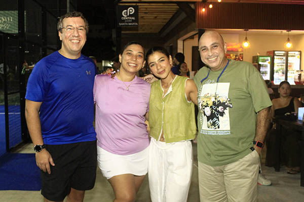 Tito Campo; Mari González; Diario Bonivento y Isabella González