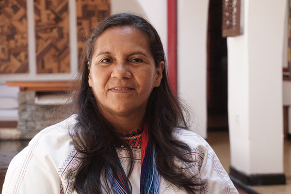 Rosa Margarita Villafaña, representante de las mujeres Arhuacas. 