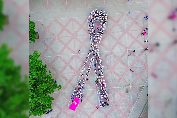 Unimagdalena se unió para realizar el lazo humano más grande de Santa Marta y el departamento.