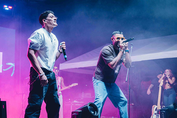 Los asistentes disfrutaron los shows del dúo samario ‘Estereobeat’ y de la cantante de música vallenata Valentina Lozano.