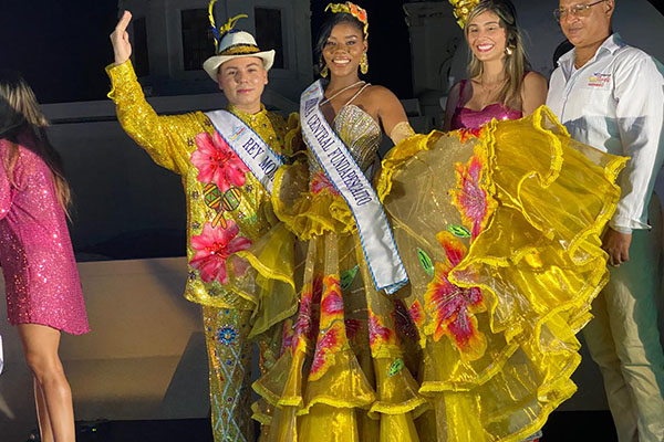 Eme Aguirre, reina del carnaval de Santa Marta y Esteban Ballesteros, rey Momo del Carnaval de Santa Marta. Eme Aguirre, reina del carnaval de Santa Marta y Esteban Ballesteros, rey Momo del Carnaval de Santa Marta.