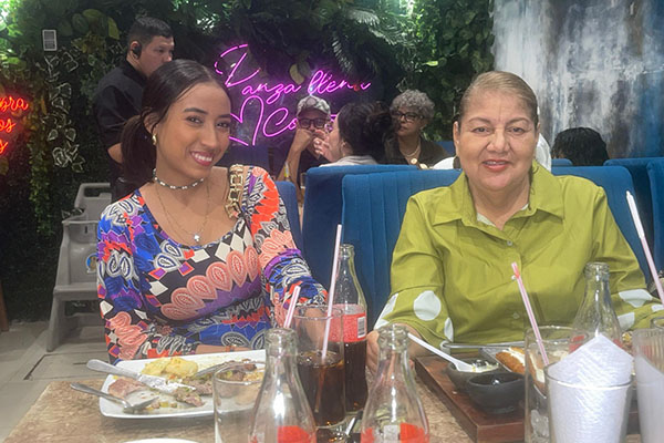 María José Cortina Lobo y Ángela Navas María José Cortina Lobo y Ángela Navas