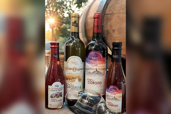 Vinos de la casa Mango’s Green creada por Silvia de Porto, Jaime Porto Rey y Emma Polo.
