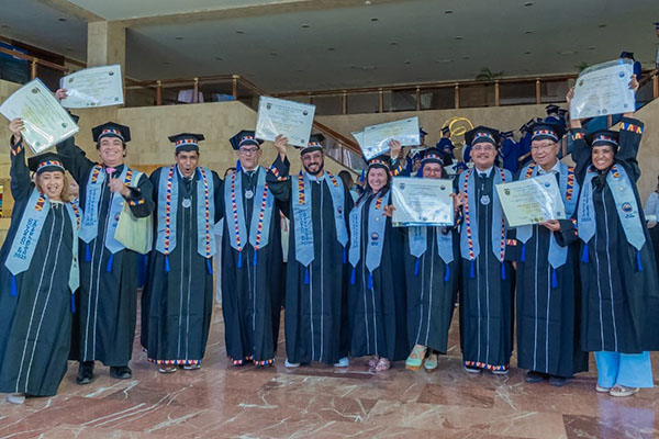 En esta ocasión la Alma Mater otorgó siete títulos de doctor y doctora en Ciencias de la Educación; en Educación, Interculturalidad y Territorio; y en Ciencias del Mar En esta ocasión la Alma Mater otorgó siete títulos de doctor y doctora en Ciencias de la Educación; en Educación, Interculturalidad y Territorio; y en Ciencias del Mar