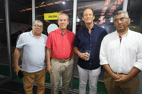Luis Vives, Fidias Ospino, Jaime Solano y Carlos Miguel Vives participaron en el aniversario de Tayrona Automotriz.