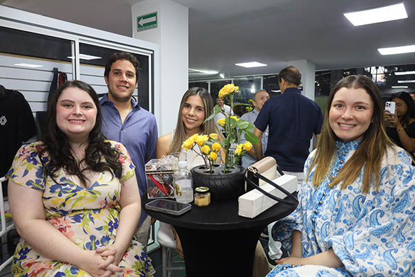 Lucía Bateman Vives, Juan Guillermo Ortiz, Erika Reyes y Ana María Succar se unieron al evento conmemorativo.