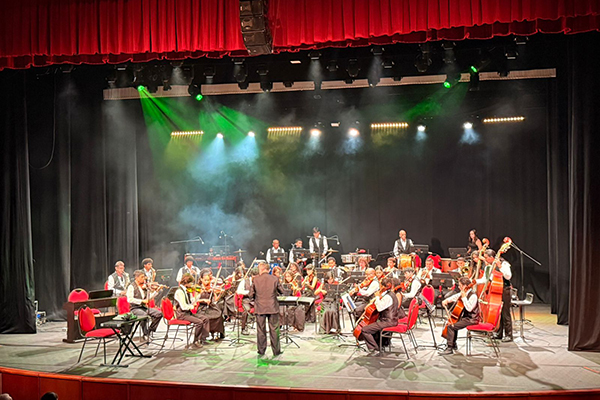 El concierto fue transmitido en vivo a través de las redes sociales de Cajamag. Foto Cajamag 