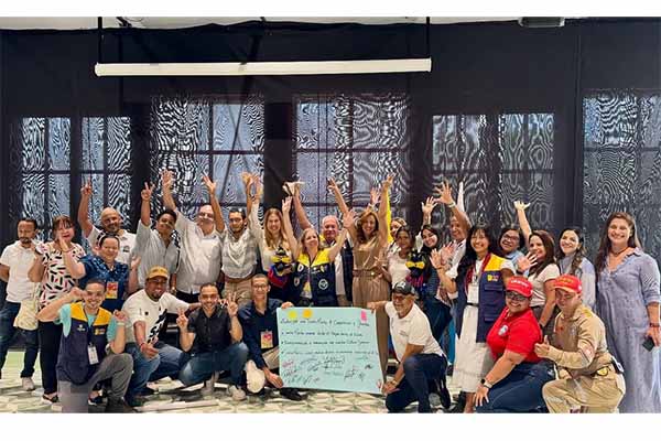 Durante la jornada, los participantes reflexionaron sobre la importancia de la creatividad y la cultura como motores de transformación y cohesión social. Foto Alcaldía 