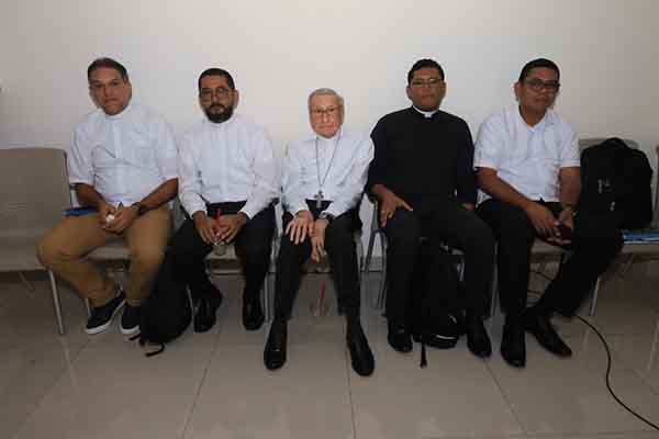 En la fotografía, el Padre Onebis Maestre, Padre Jaider Florez, Padre Alberto Lara y el Padre Jorge Peña. 