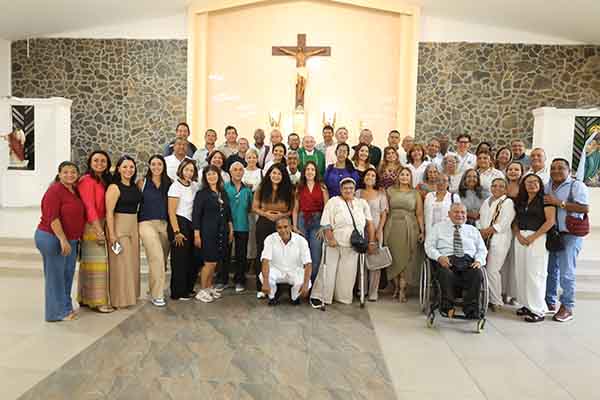 La celebración concluyó con un mensaje de reconocimiento a los periodistas del Magdalena, resaltando su vocación de servicio y su aporte permanente a la vida pública y al derecho ciudadano de estar informado.